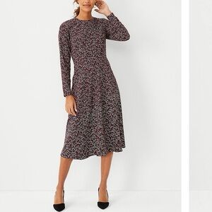 Ann Taylor Maroon Dress with Black Panther Pattern
NEW-TAG INTACT
